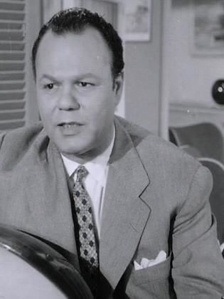 عبدالعزيز محمود