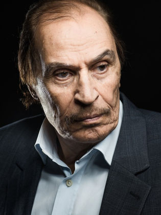 عزت العلايلي