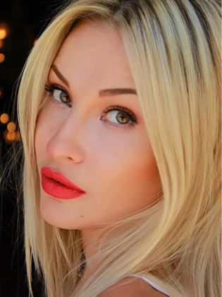 إنجي المقدم